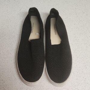 Maurices Black W/Silver Sparkle Flat Shoes Size 7.5